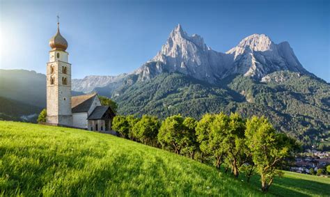 Five Churches With A Spectacular View In The Dolomites Italy Magazine