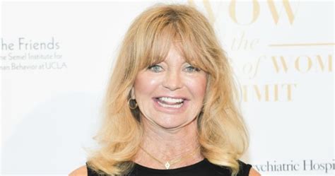 Goldie Hawn 70 Shows Off Fab Figure In Black Swimsuit Starts At 60