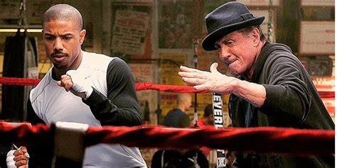 Creed is presented as the undisputed heavyweight world champion in rocky. Sylvester Stallone ütéseibe beleremegett Amerika