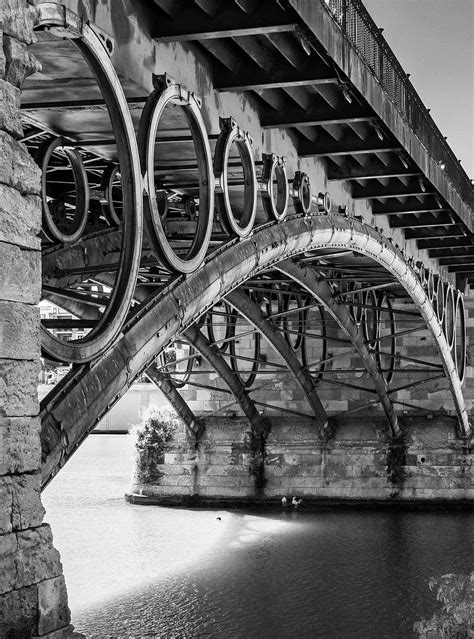 Bridge Of Isabel Ii Puente De Triana 1852 Over The Guada Flickr