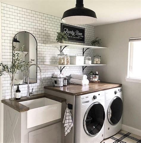 16 Top Inspirasi Small Laundry Room Makeovers