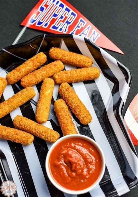 18 Game Day Finger Foods Perfect For Your Football Party Society19