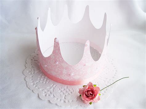 Tutorial zu prinzessin krone aus blütenpaste ! Krone basteln zum Prinzessin Kindergeburtstag: Anleitung und Vorlage zum Ausdrucken