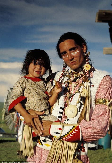 South Dakota Indian Reservation Women Life Of The Oglala Sioux On The Pine Ridge