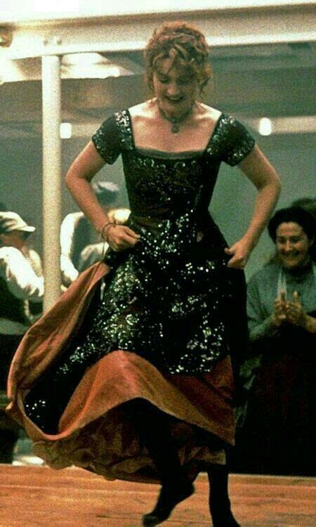 Кейт уинслет родилась в семье актеров роджера уинслета и салли бриджес. Pin by Tales and Novella's on Titanic | Titanic movie ...