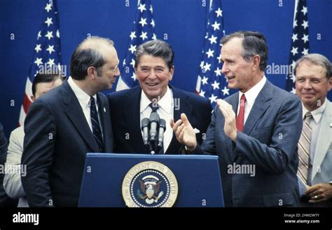 Reagan Campaign 1984 Hi Res Stock Photography And Images Alamy