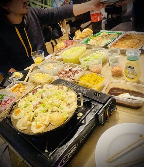 「ひとつひとつの食卓を、 いつもよりちょっとだけゆたかにする」 ◎おいしい記憶をつくる、ほんのひとてまの知恵をお届け ◎ぜひ #キッコーマンつかお. コック家の生活 in フィレンツェ