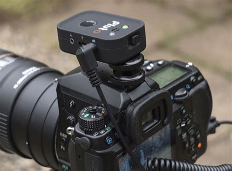 Who knew photographing water droplets was this interesting and beautiful? How to Capture Water Droplets Using the Pluto Trigger ...