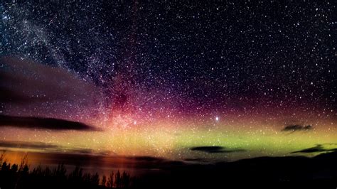 Download 1366x768 Wallpaper Colorful Aurora Borealis Northern Lights