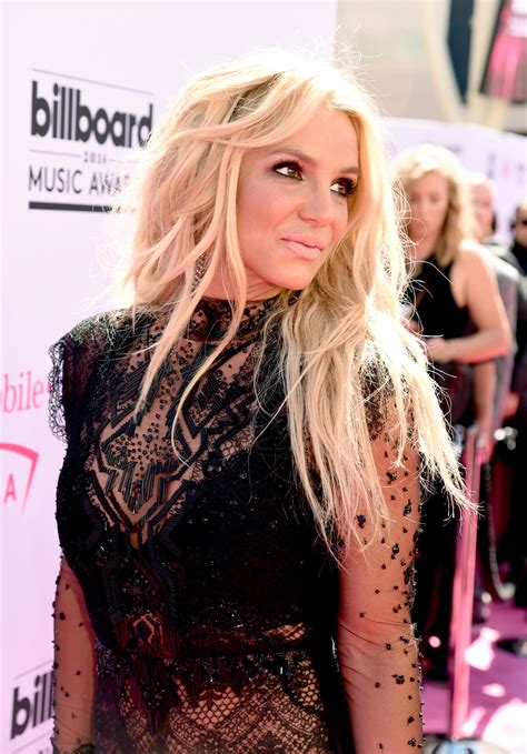 Britney Spears Makeup At Billboard Music Awards 2016