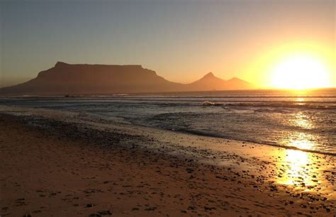 Cape Town Travel Guide In 2020 Beach Sunset Sunset Beach