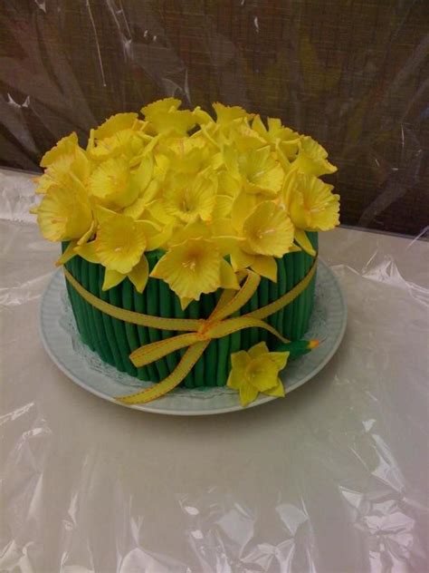 Daffodil Cake Made This Cake Like Many Others Ive Seen Online I