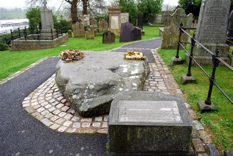Mille Fiori Favoriti Saint Patricks Grave In Downpatrick Northern