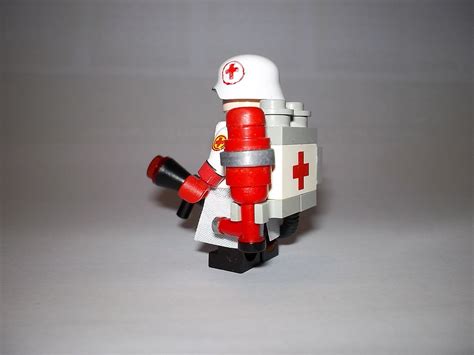 Tf2 Team Fortress 2 Lego Medic View 2 The Medic Sporting Flickr