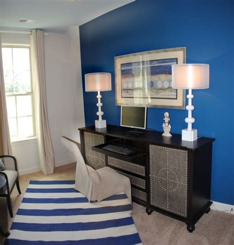 Secondary Bedroom With Blue Accent Wall Blue Accent