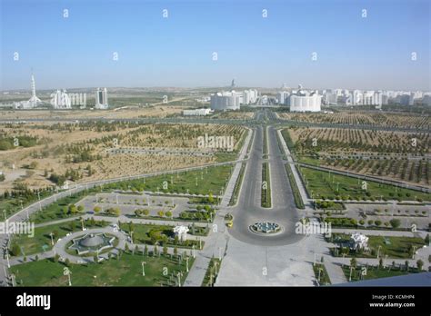 Achgabat Turkm Nistan Vue Du Haut Du Monument Et De L Arche De La