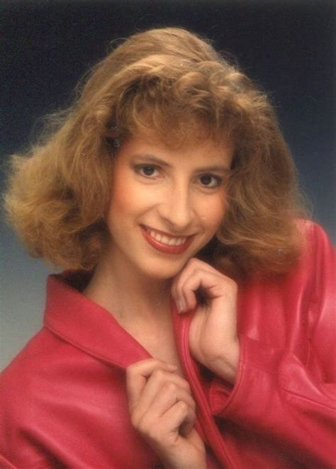 Glamour Shots Was Once The Coolest Store In Every Mall In The 1990s Vintage News Daily