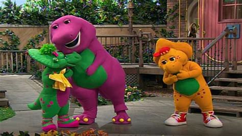 Watch Barney Friends S10 E1012 Playing Fun With Free TV Shows Tubi