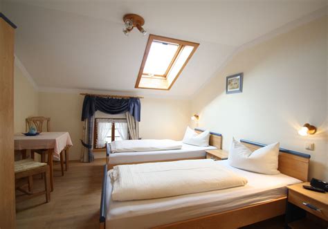 Mietspiegel rohrdorf (am inn) und immobilienpreise rohrdorf (am inn) Gästehaus Huberhof, Monteurzimmer in Rohrdorf (83101 ...