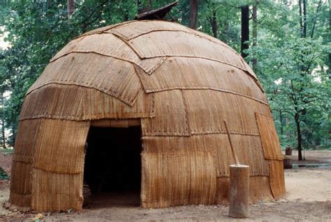 Longhouse At Powhatan Indian Village Native American Projects Native
