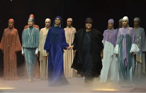 Embracing Jakarta Muslim Fashion Week Langkah Awal Indonesia Jadi Pusat Fashion Muslim Dunia