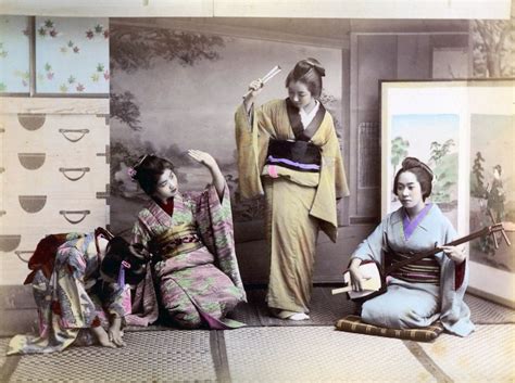36 stunning hand colored photographs that capture everyday life in japan from between the 1870s
