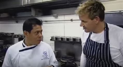 Gordon ramsay's pad thai s roasted by thai chef in 17. Watch Gordon Ramsay Get Completely Rinsed For Making A Crap Pad Thai - Sick Chirpse