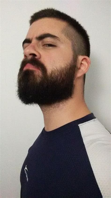 Im 26m Going Full Beard For The First Time Already Feeling Like Leonidas Rbeards