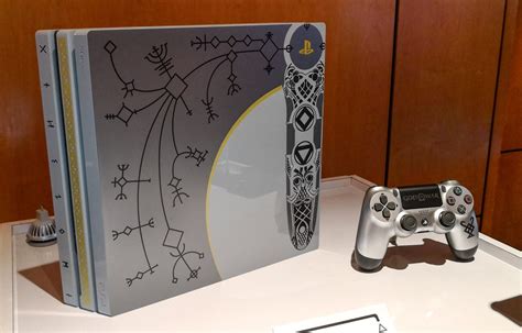 The God Of War Ps4 Pro And The Meanings Behind The Markings