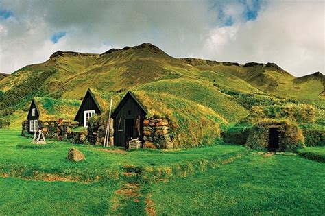 Icelands Elf Obsession