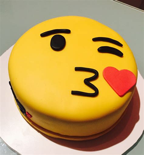 Happy Face Emoji Cake