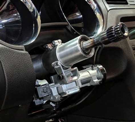 New Ididit Steering Column Saves Weight For Mustang Racers