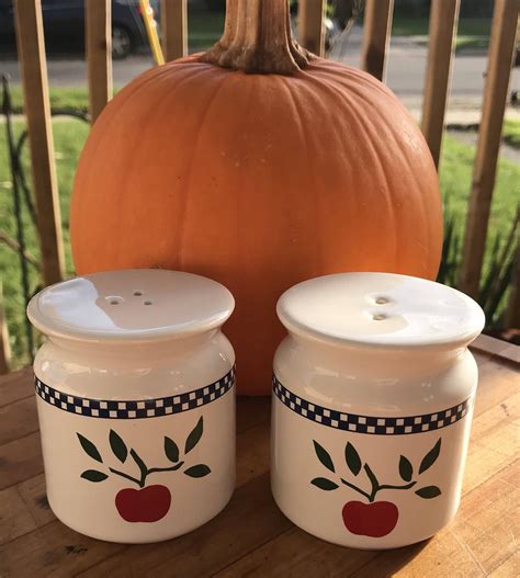 I know there are a lot of hard core collectors out there! Salt & Pepper Shakers / Rosenthal Pottery / Red Apple ...