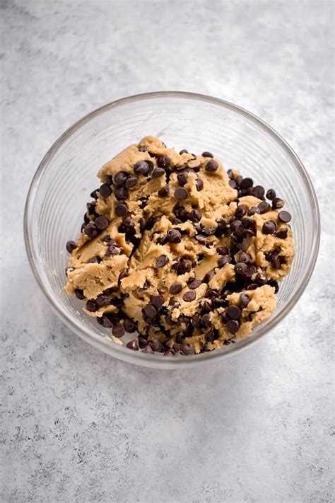 Thick And Chewy Chocolate Chip Cookies Brown Eyed Baker