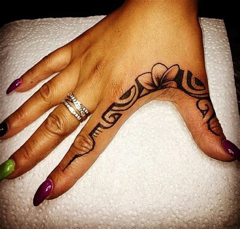 Female Samoan Hand Tattoo Designs Viraltattoo