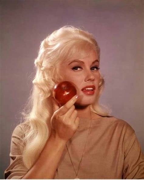 marilyn monroe look alike 44 glamorous photos of mamie van doren in the 1950s and 1960s