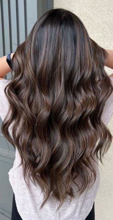 50 Fabulous Fall Hair Color Ideas For Autumn 2022 Rich Brunette With