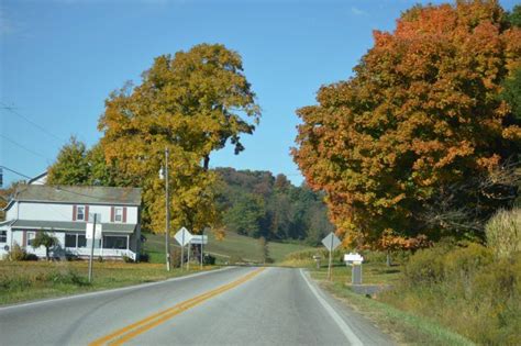 Take These 13 Country Roads In Ohio For A Memorable Scenic Drive Day
