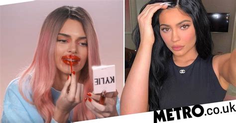 Kendall Jenner Savagely Mocks Kylie S Lip Filler In Makeup Tutorial Metro News