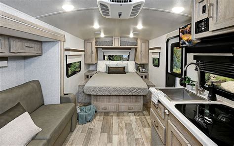 5 Top Travel Trailers With King Sized Bed Under 30 Feet Avid Outdoor