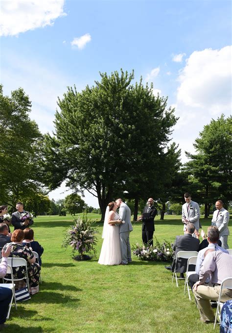 Outdoor Wedding Ceremony in 2020 | Outdoor wedding ceremony, Outdoor ceremony, Outdoor wedding