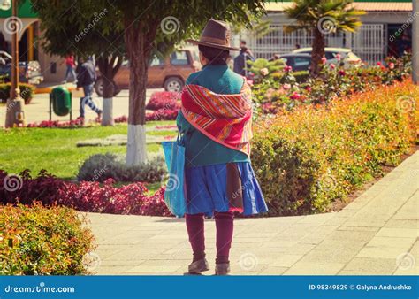 Gente Peruana Imagen De Archivo Editorial Imagen De Peruano 98349829
