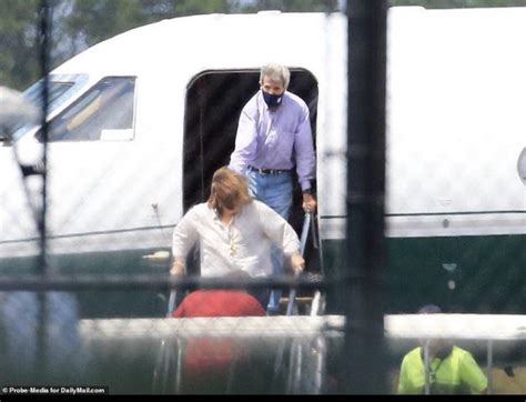 the 1st u s climate czar john kerry flying his private plane to martha s vineyard r pics
