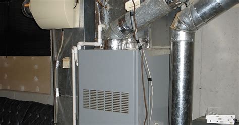 Common rv furnace problems include the furnace wont light, it wont heat properly or it could cycle on and off. What Does It Mean If My Furnace Won't Turn On? - Green ...