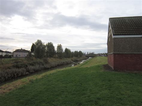 Holderness Drain From Preston Road © Ian S Cc By Sa20 Geograph
