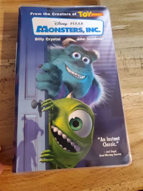 Disney Pixar Monsters Inc Vhs Billy Crystal John Goodman