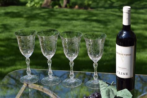 Vintage Etched Wine Glasses Set Of 4 Cambridge Lucia 1940 S Tall Vintage Etched Stem Wine