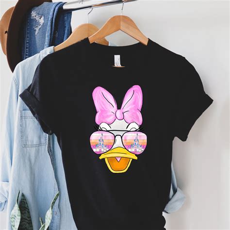 Daisy Duck Disney Shirt Donald Duck Girlfriend Shirt Wdw Etsy