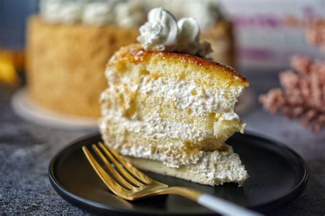 What Mary Loves Love At First Bite Cara Mias Crème Brûlée Cake