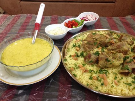 Experience Hospitality Your Visit To Jordan Must Include Mansaf Experience Jordan
